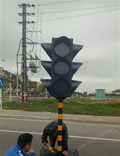 太阳能交通信号灯、红绿灯
