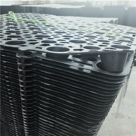 惠州蓄排水板便宜 块状蓄排水板